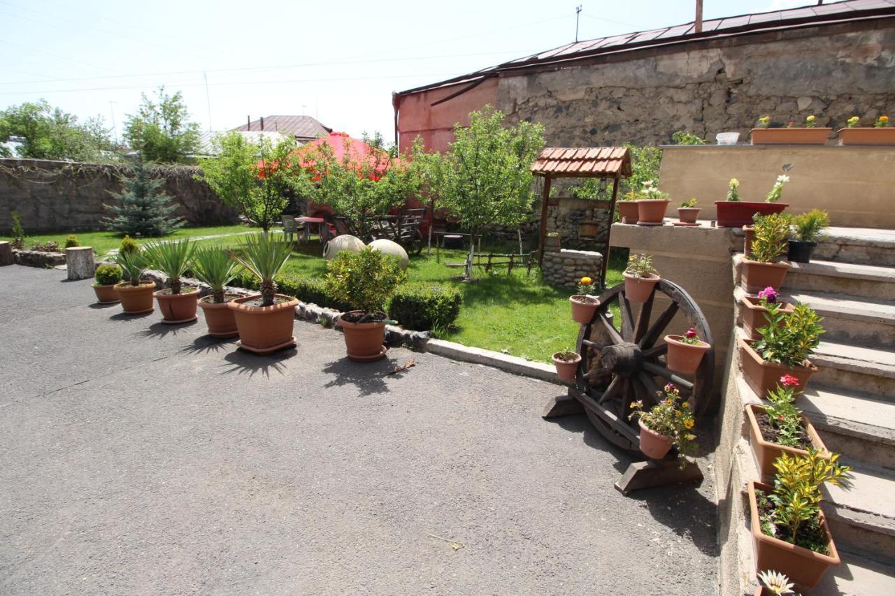 Gavar Mardoyan'S Guest House מראה חיצוני תמונה